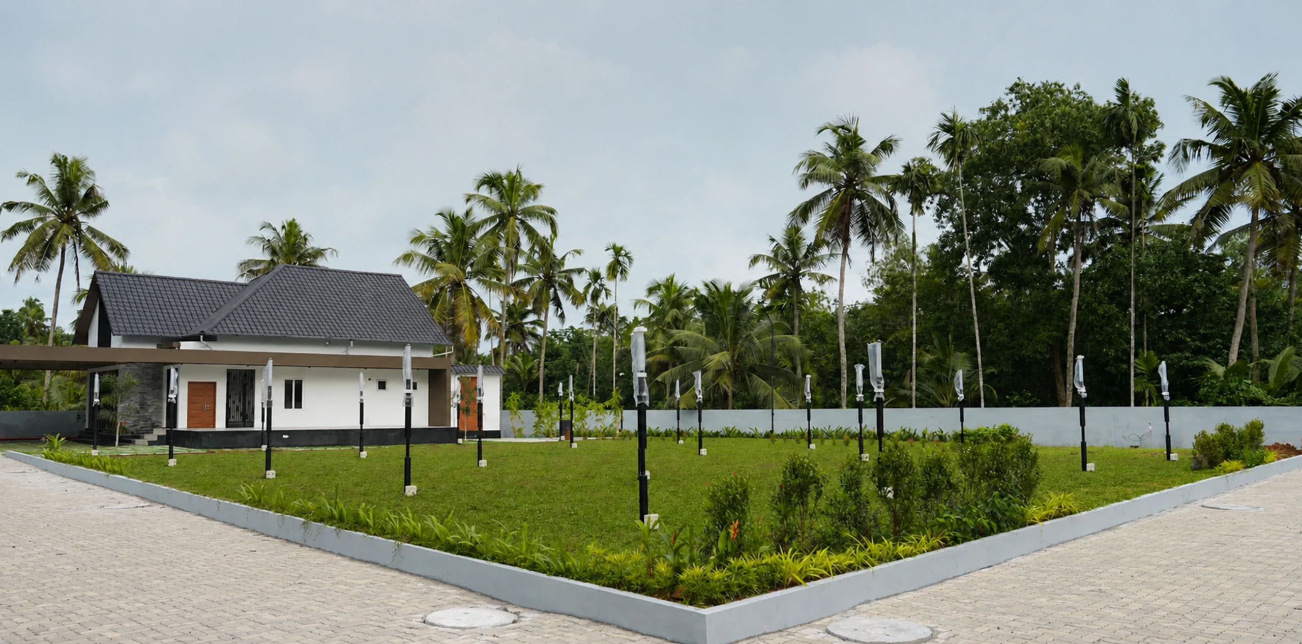 Wide view of the Coconut Groves lawn and venue